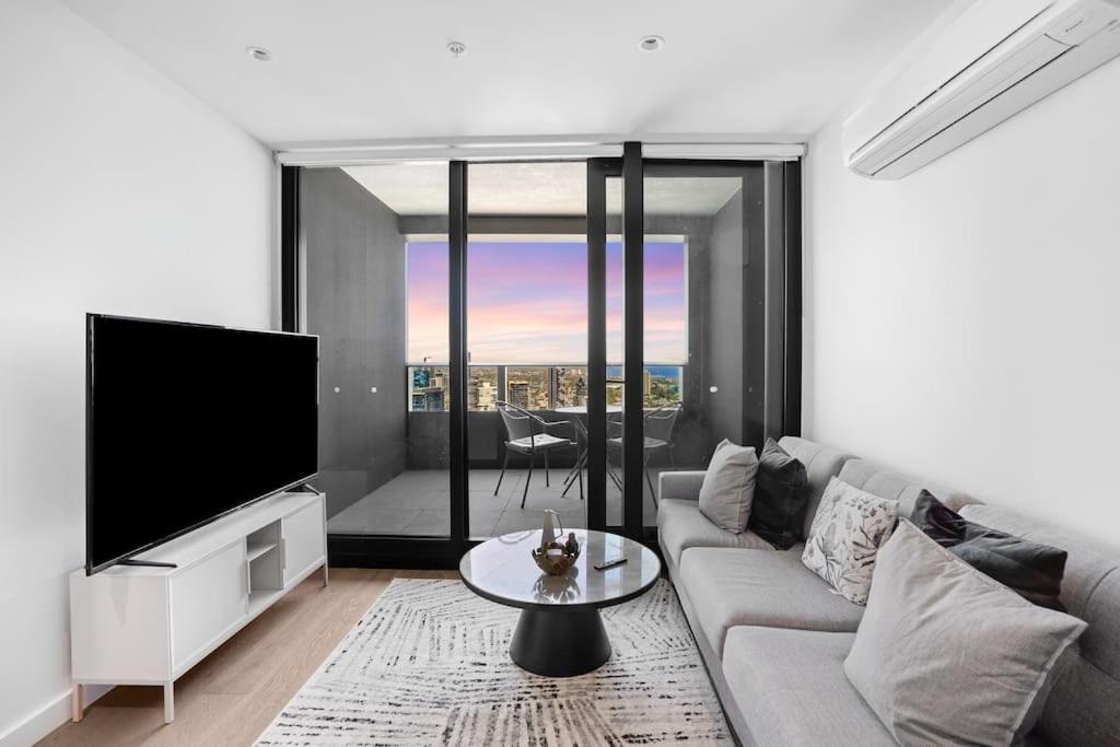 New Waterfront Living With Sublime Views 2B1B Daire Melbourne Dış mekan fotoğraf